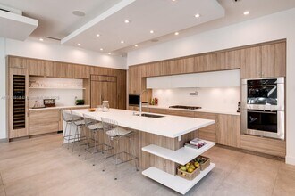 4094 Park Ave in Miami, FL - Building Photo - Building Photo