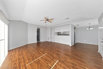 10635 Autumn Meadow Ln in Houston, TX - Building Photo - Building Photo