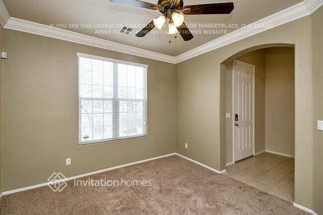 7221 Almerta Ave in Las Vegas, NV - Building Photo - Building Photo