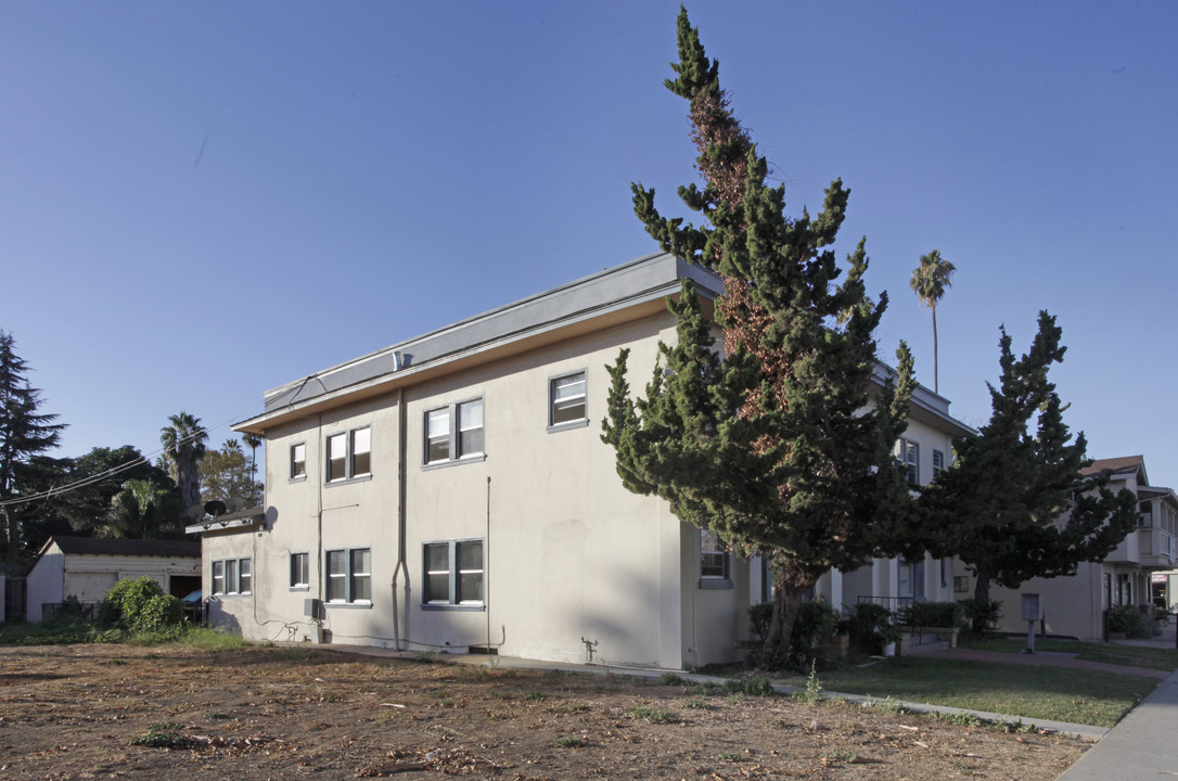 716 E Santa Clara St in San Jose, CA - Building Photo