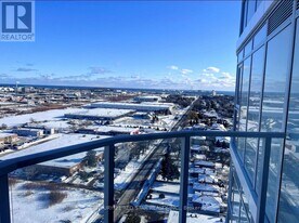 1010 Sandy Beach Rd in Pickering, ON - Building Photo