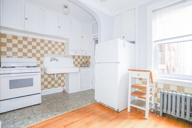 4626 N Wolcott Ave-Unit -1A in Chicago, IL - Building Photo - Building Photo