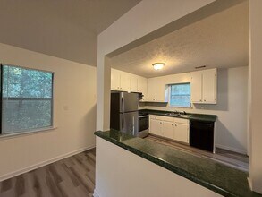 1030 Nash Ct in Bogart, GA - Building Photo - Building Photo