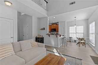 293 Jordan St SE in Atlanta, GA - Foto de edificio - Building Photo