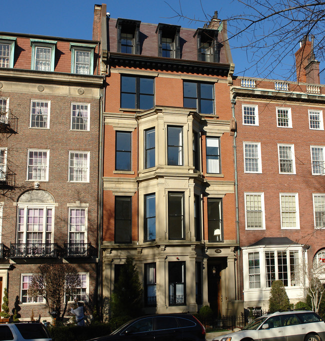 171 Commonwealth Ave in Boston, MA - Foto de edificio - Building Photo