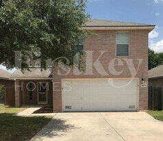 10631 S Shaenridge in San Antonio, TX - Building Photo