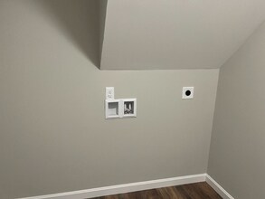 99 Pine St-Unit -1 in Bangor, ME - Building Photo - Building Photo