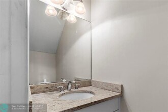 6918 Long Pine Cir in Coconut Creek, FL - Building Photo - Building Photo