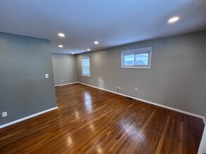 2483 Shrewsbury Rd in Columbus, OH - Building Photo - Building Photo