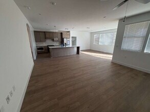 8539 Ponderosa Ave in Shafter, CA - Building Photo - Building Photo