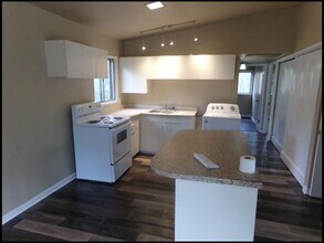 8 Janmar Dr in Little Rock, AR - Building Photo - Building Photo