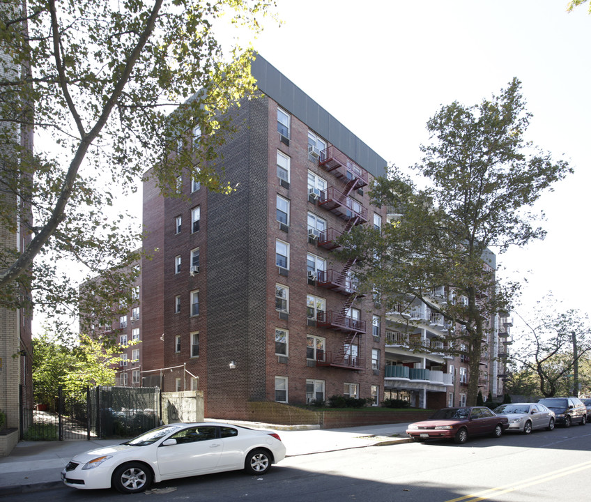 The Berkshire in Jamaica, NY - Foto de edificio