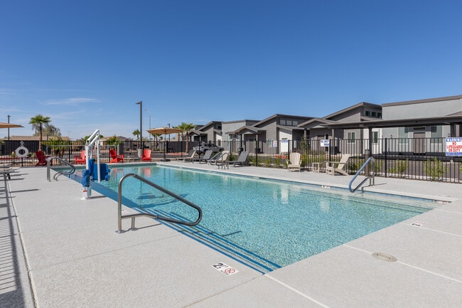 Villas on Superstition in Apache Junction, AZ - Building Photo - Building Photo