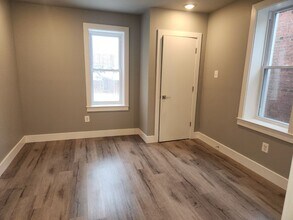 5333 Catharine St in Philadelphia, PA - Building Photo - Building Photo