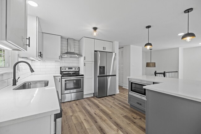 property at 7120 Clear Crossing Ln