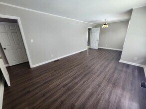 972 Biltmore Dr NE in Atlanta, GA - Building Photo - Building Photo
