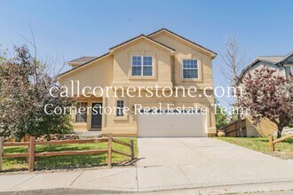 819 Ridgebury Pl in Fountain, CO - Foto de edificio - Building Photo