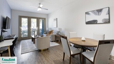 5005 Galleria Dr in Farmers Branch, TX - Building Photo - Building Photo