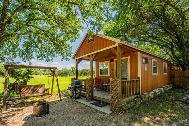 property at 1086 TX-39