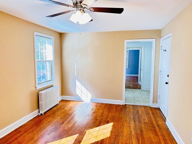 310 Domer Ave in Takoma Park, MD - Building Photo - Building Photo