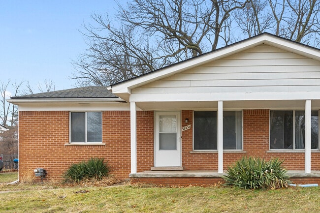 38224 Hixford Pl in Westland, MI - Building Photo - Building Photo