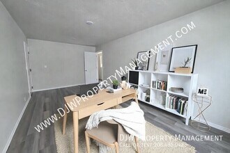 13305 W Foxfire Ct in Boise, ID - Building Photo - Building Photo