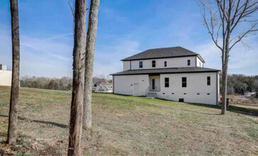 1008 Paradise City Blvd in Mount Juliet, TN - Building Photo - Building Photo
