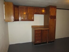 597 Aurora Dr in Youngstown, OH - Building Photo - Building Photo