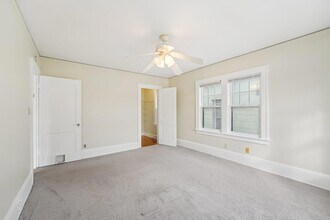 661 Surrey Ave E in St. Paul, MN - Foto de edificio - Building Photo