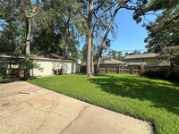 1115 Pear Tree Ln in Houston, TX - Building Photo - Building Photo