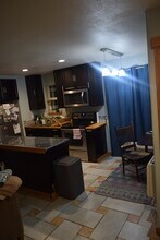 3921 E 15th Ave, Unit A in Spokane, WA - Building Photo - Building Photo