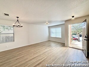 6414 Royal in San Antonio, TX - Building Photo - Building Photo