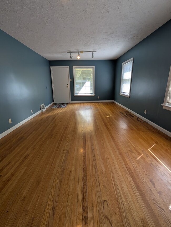 547 S 11th Ave in Pocatello, ID - Building Photo - Building Photo