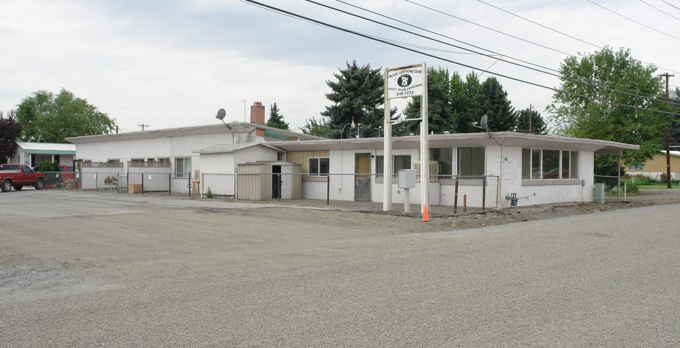 2502 River Rd in Yakima, WA - Building Photo