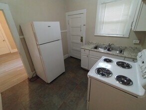 237 W 40th St in Jacksonville, FL - Building Photo - Building Photo
