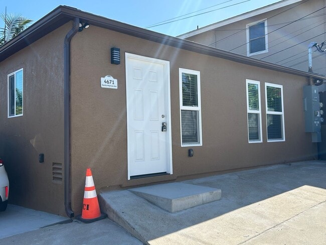 property at 4671 Santa Monica Ave