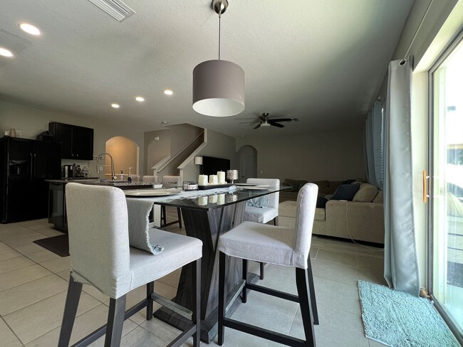 10533 Park Meadowbrooke Dr in Riverview, FL - Building Photo - Building Photo