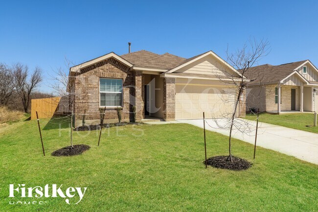 9984 Sarrebourg St in Schertz, TX - Foto de edificio - Building Photo