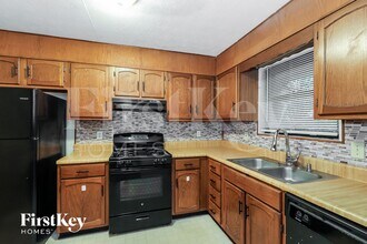 7324 Caribou Trail in Riverdale, GA - Building Photo - Building Photo