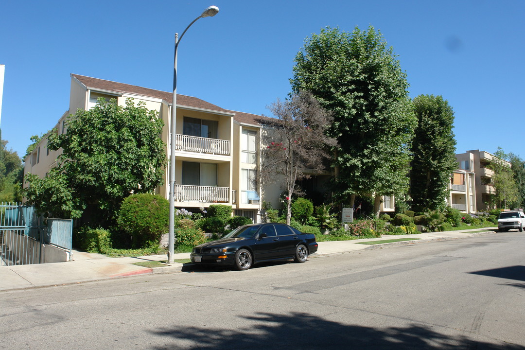 4610 Natick Ave in Sherman Oaks, CA - Building Photo