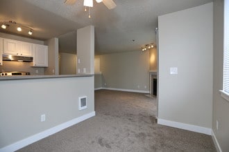 Mallard Pointe at Riverbend in Auburn, WA - Foto de edificio - Interior Photo