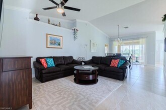 6015 Pinnacle Ln, Unit 5 in Naples, FL - Building Photo - Building Photo