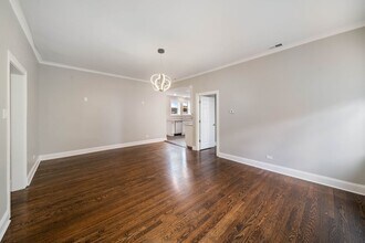 5426 W Jackson Blvd in Chicago, IL - Building Photo - Building Photo