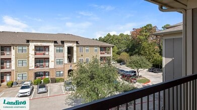 2539 Spring Cypress Rd, Unit 8212 in Spring, TX - Foto de edificio - Building Photo