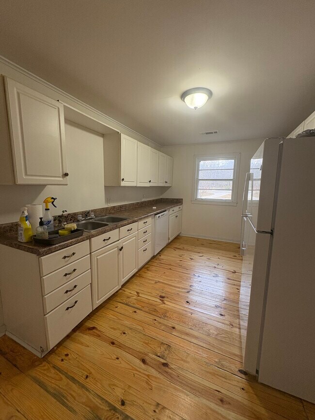 492 Mobile St in Saltillo, MS - Building Photo - Building Photo