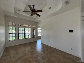 9115 N 28th Ln in McAllen, TX - Building Photo - Building Photo