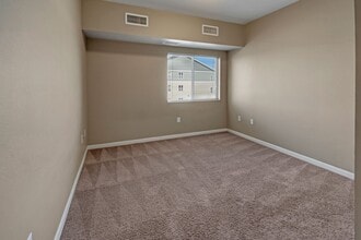 Dakota Commons Apartment Homes in Williston, ND - Building Photo - Building Photo