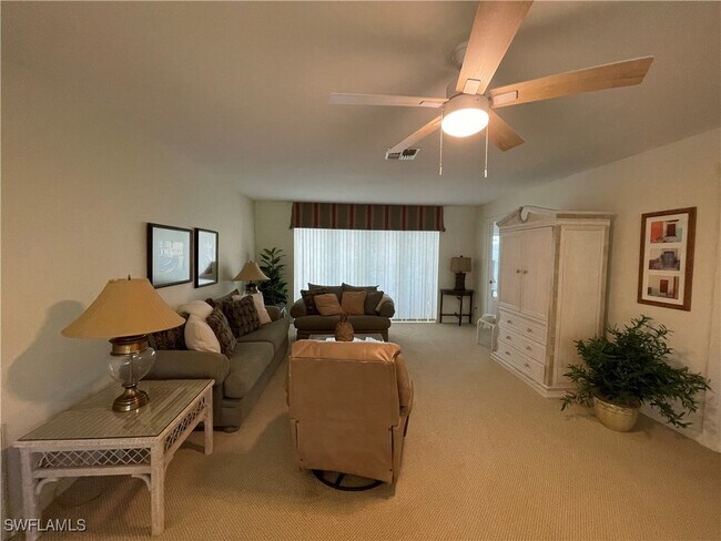 property at 254 6th Ave S