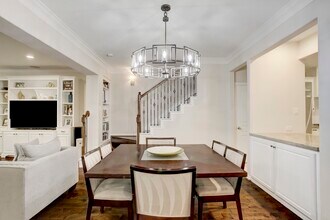 4230 Drake St in Houston, TX - Building Photo - Building Photo