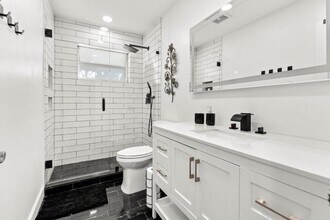 921 SE 13th Ct in Deerfield Beach, FL - Building Photo - Building Photo